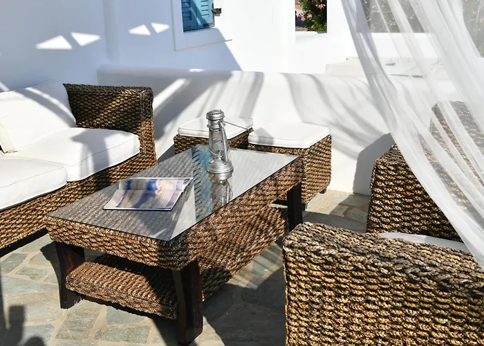 Ifestos With Private Veranda, Paros * Πίσω Λιβάδι